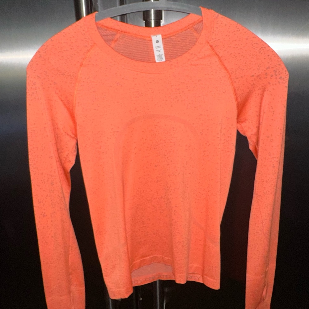 Lululemon swiftly tech